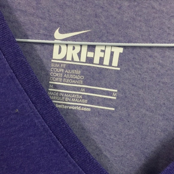 Nike Athletic l/s purple shirt medium - Picture 2 of 2